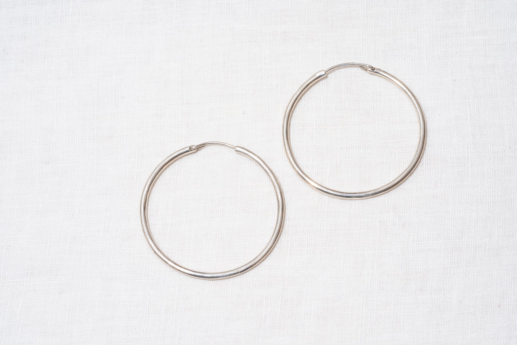 Simple hopps earrings n.4
