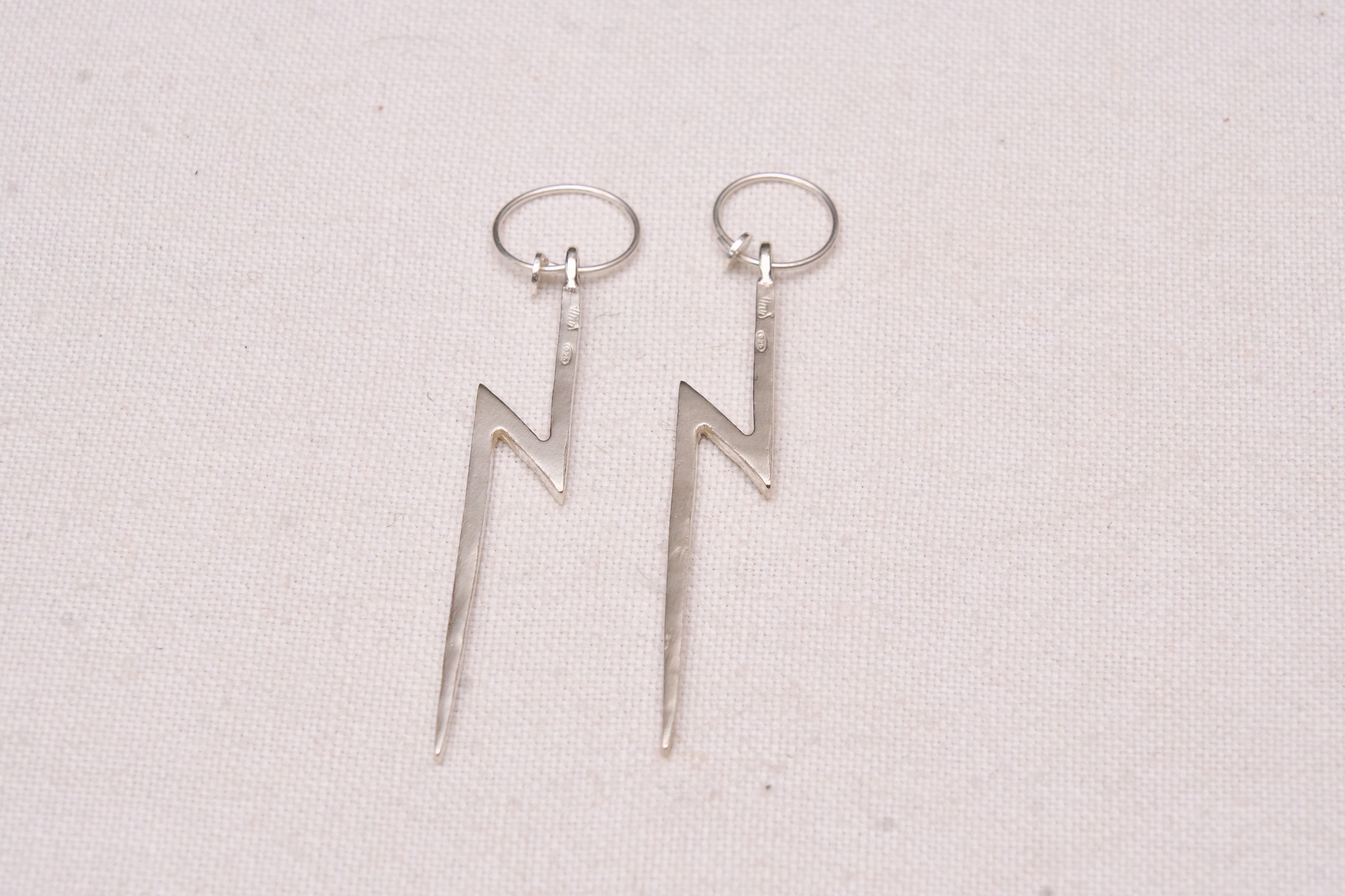 Flash with mini hoops