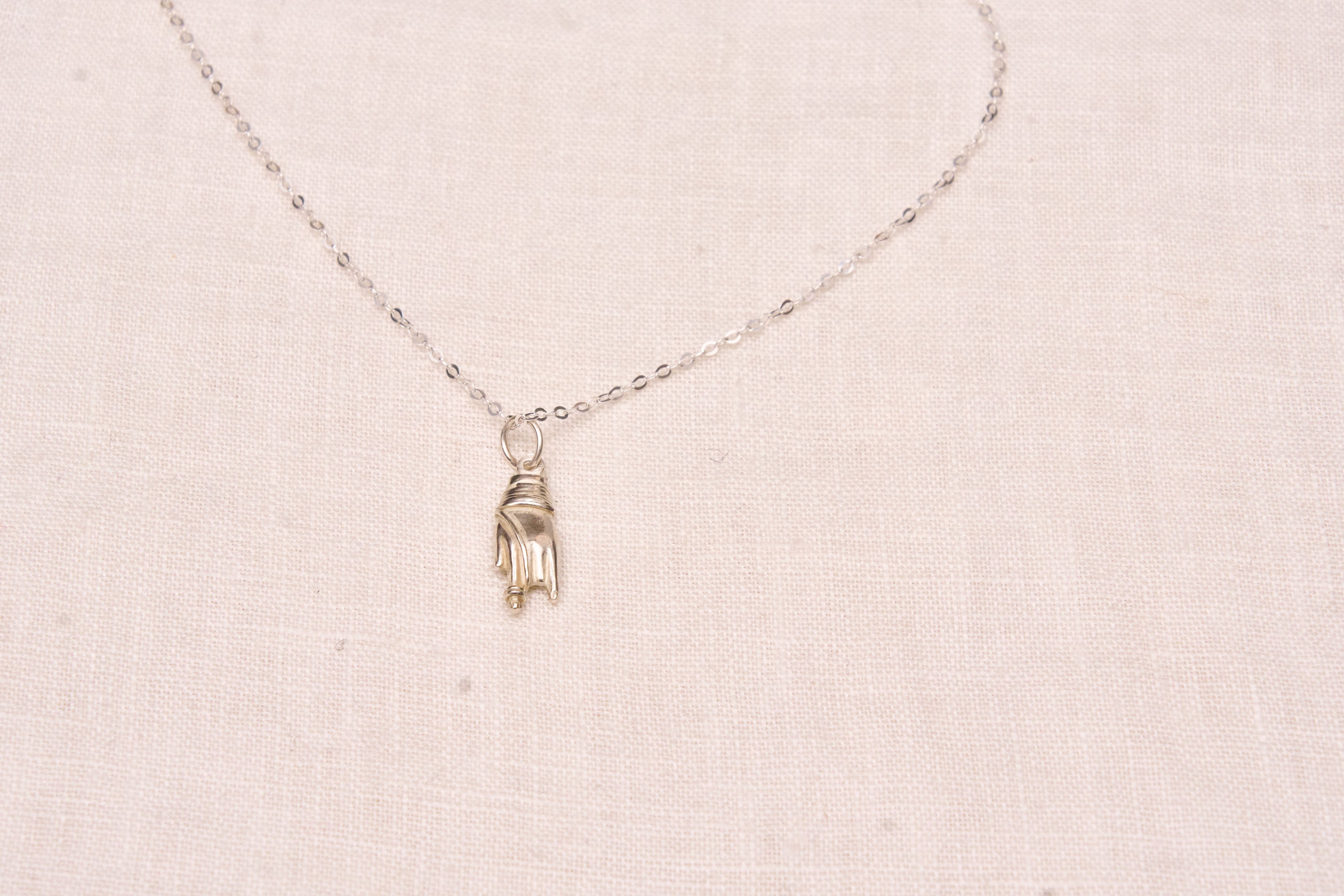 Hand necklace