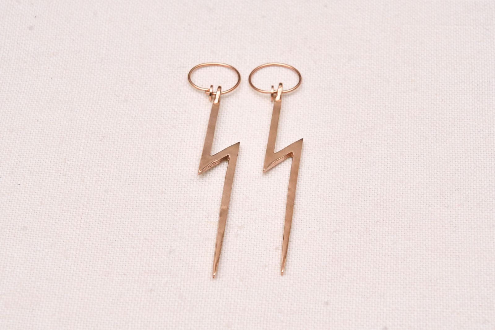 Flash with mini hoops