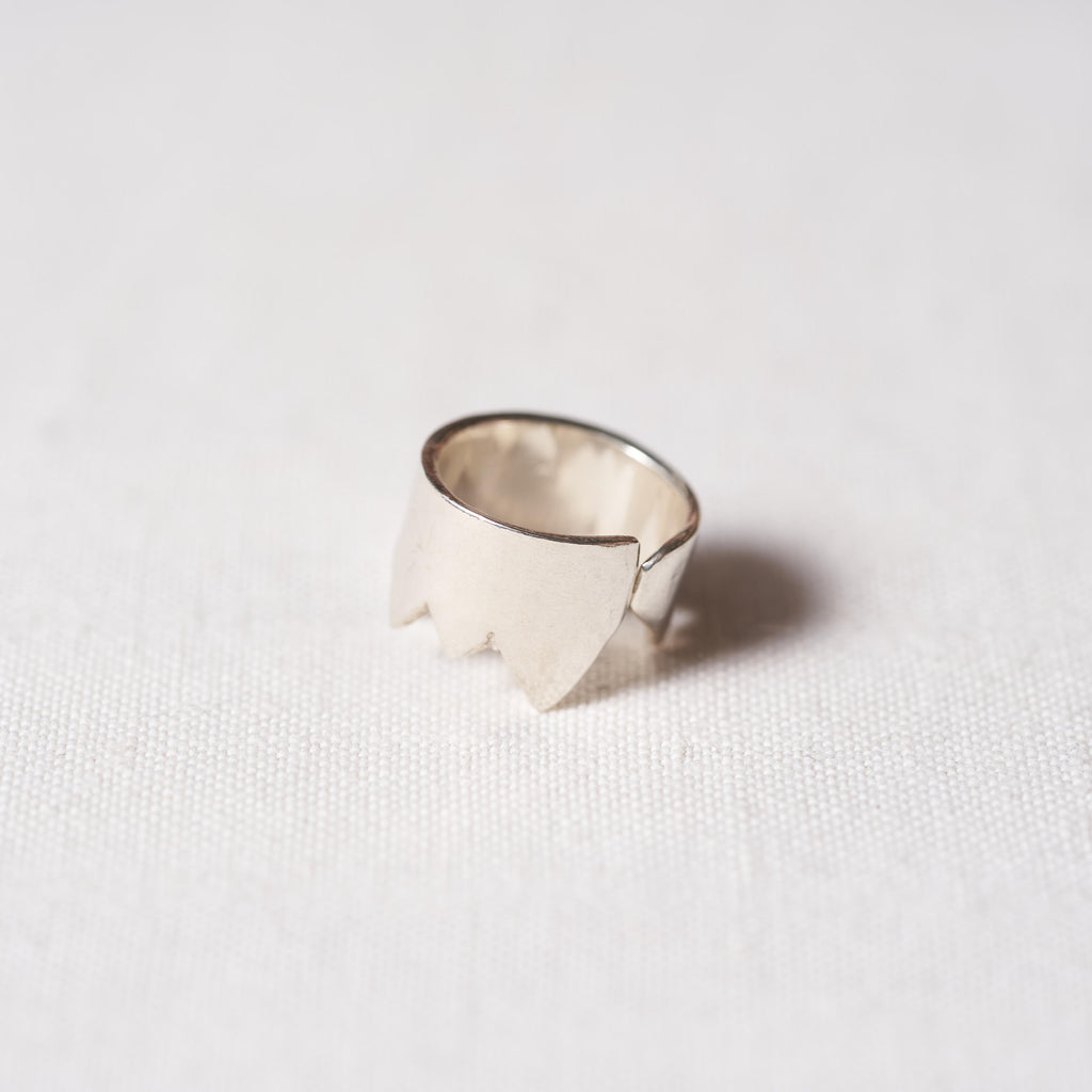 Highness ring