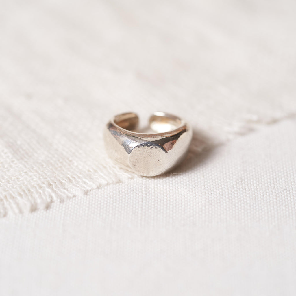 Chevalier ring