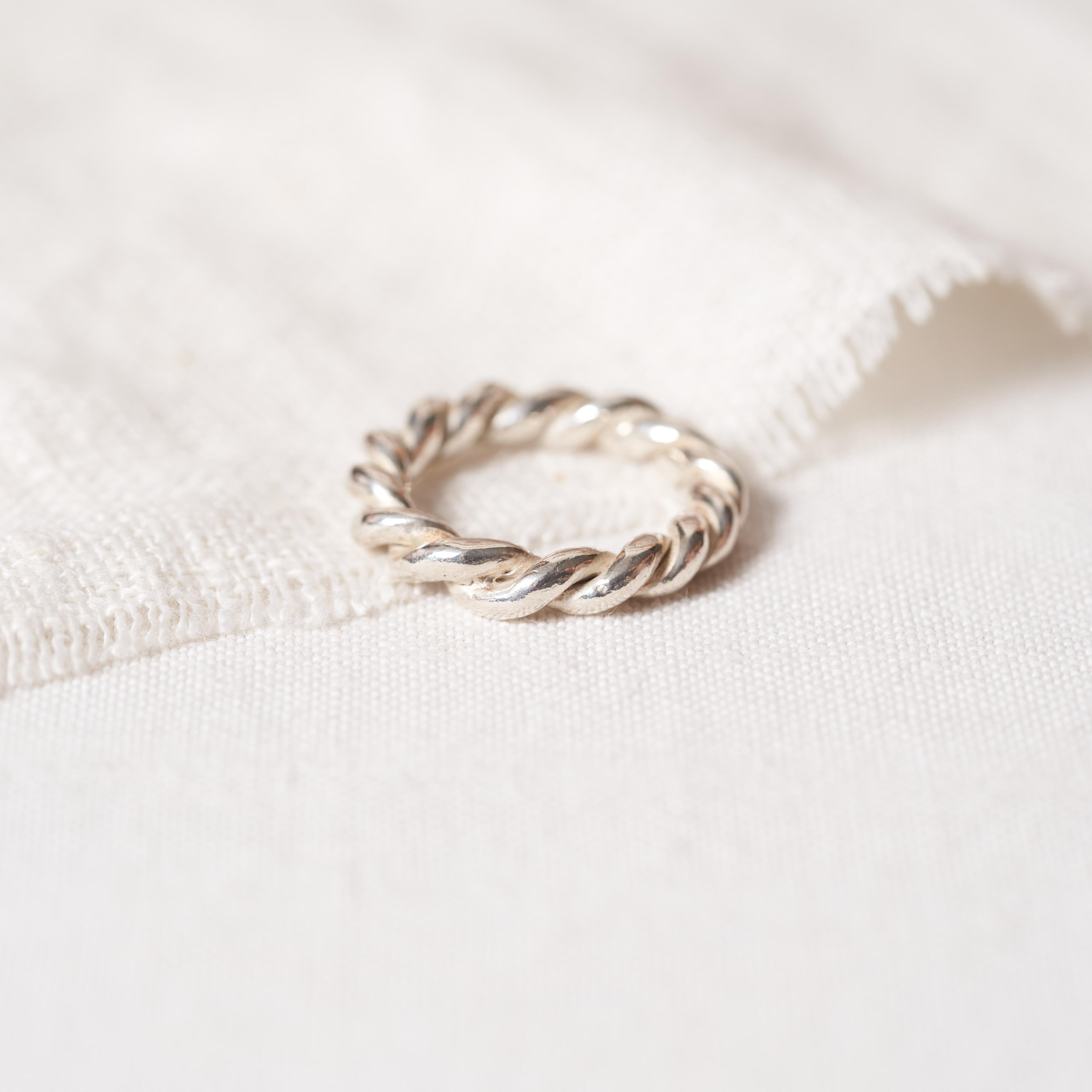 Twist ring n.3 in silver