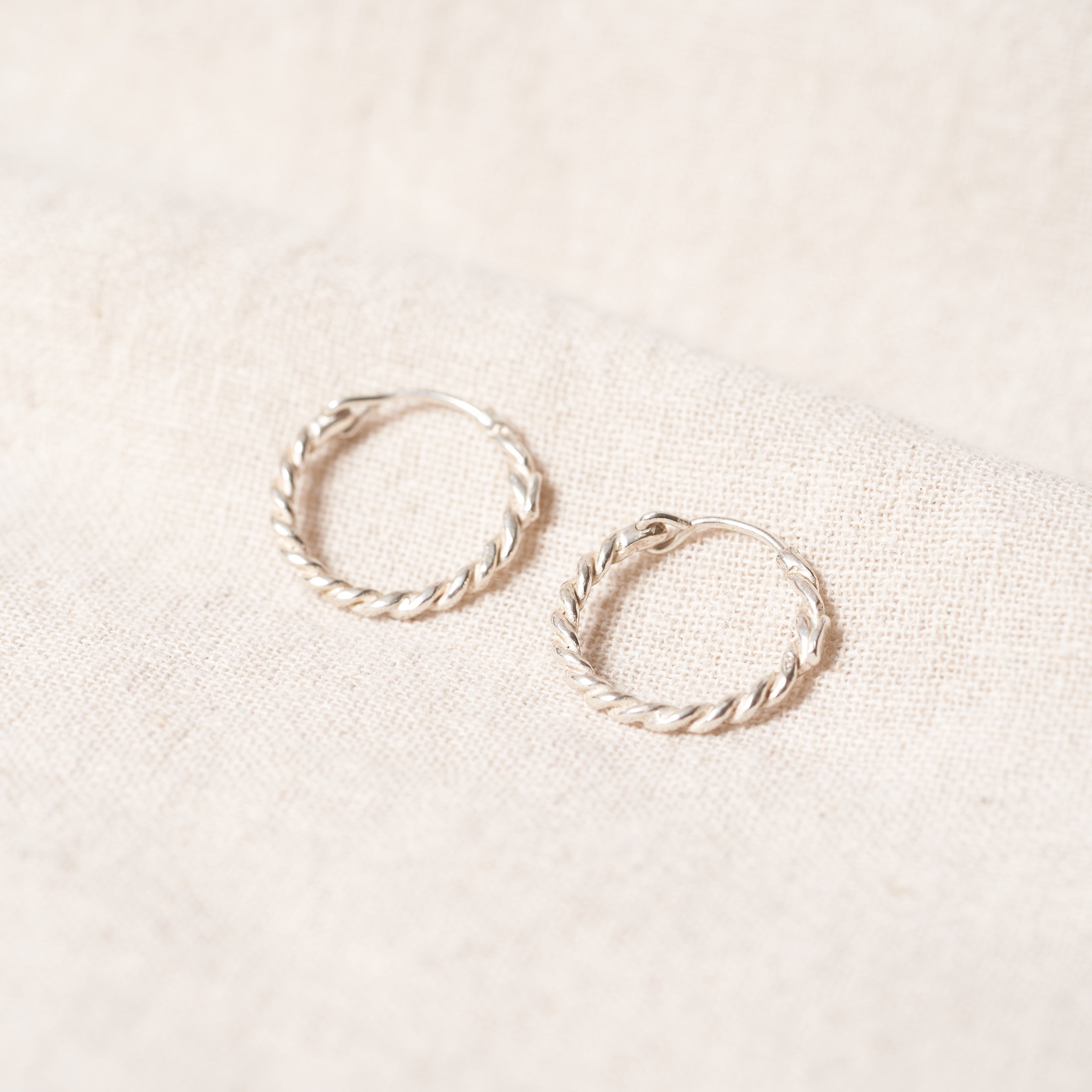 Twist hoops earrings n.1