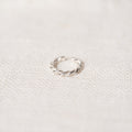 Twist Earcuff