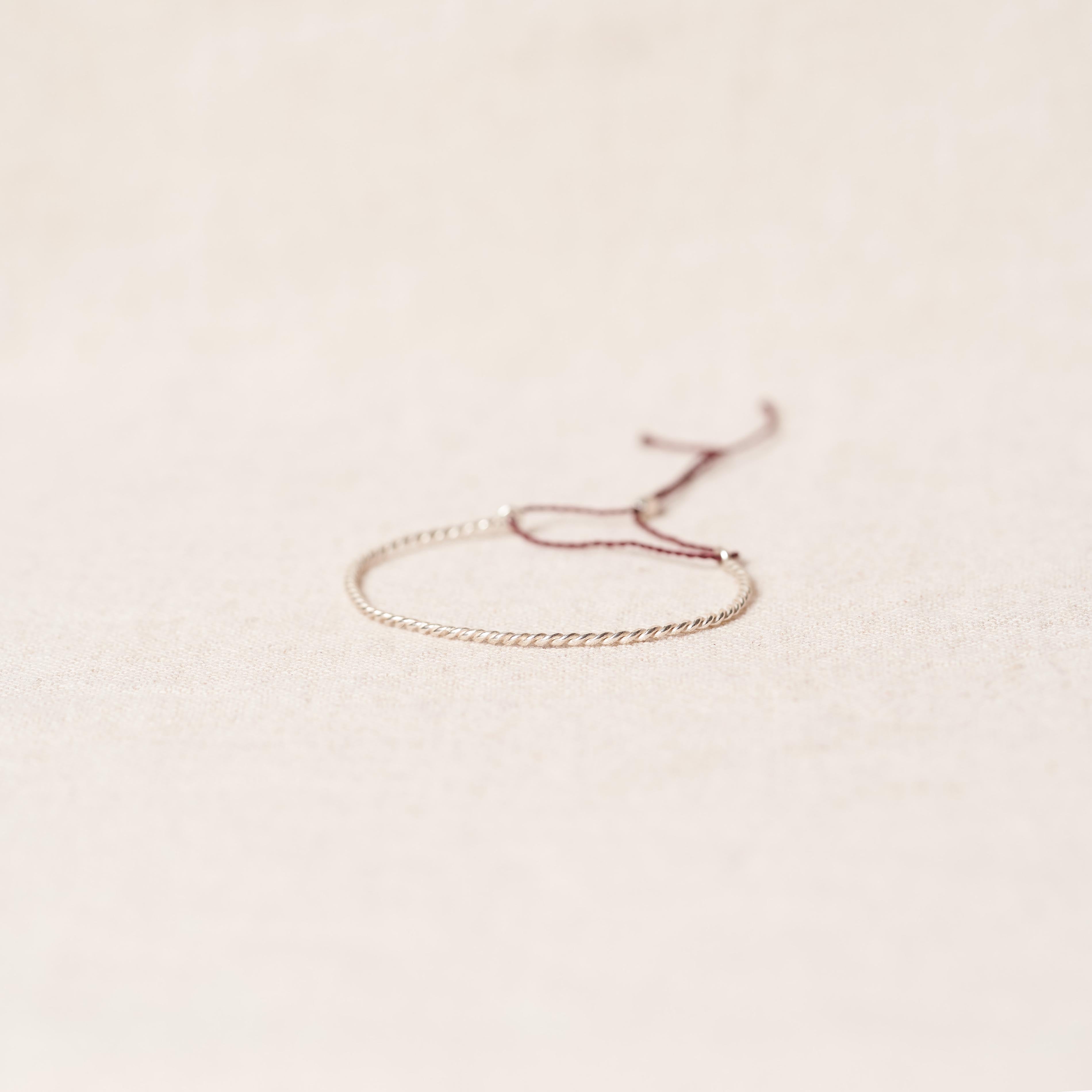 Open twist bracelet in silver