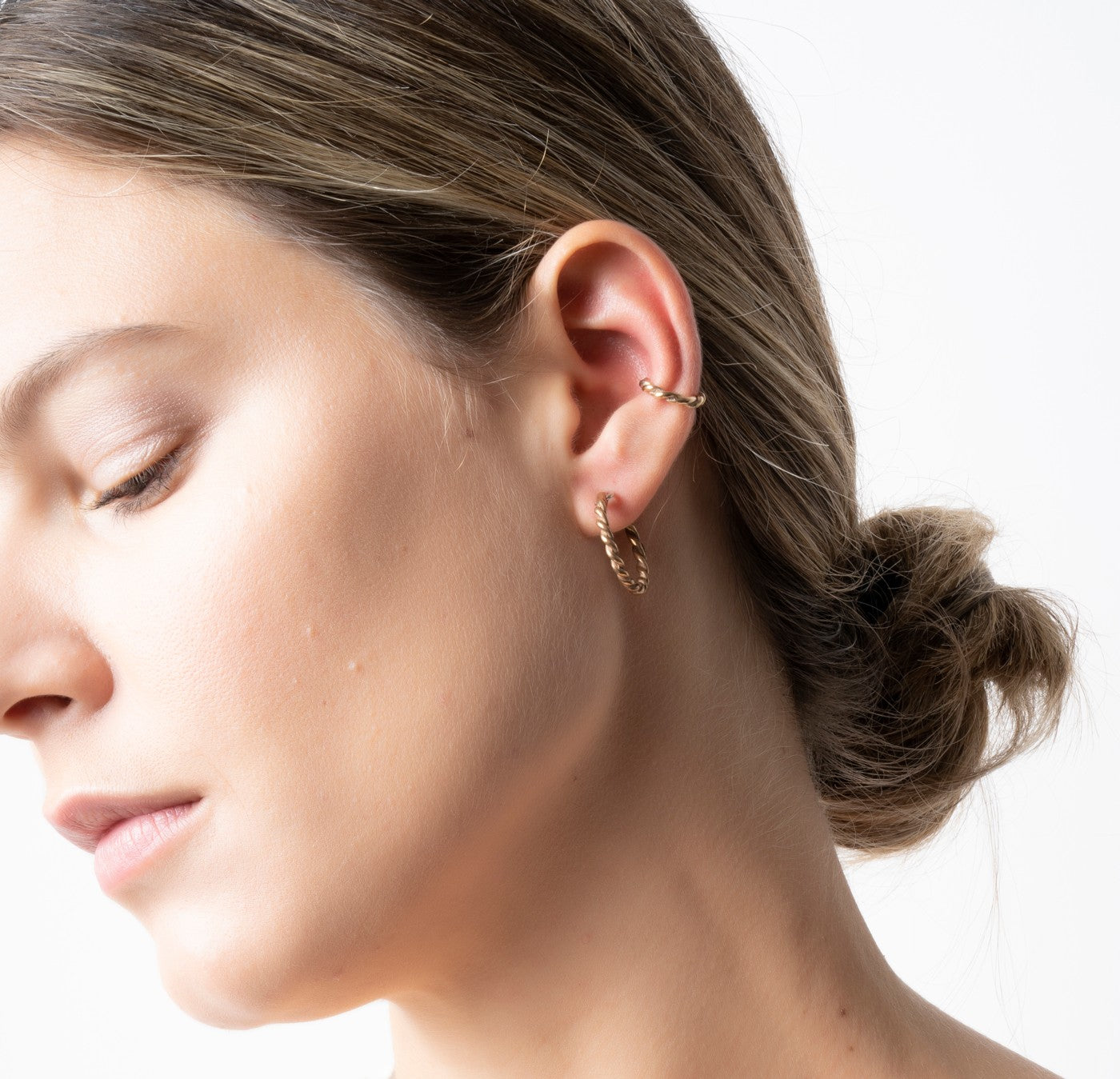 Twist Earcuff